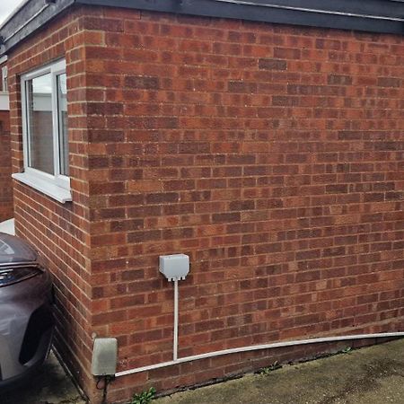Oleon Apartments - Colchester Dış mekan fotoğraf